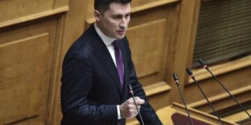 Πρέπει να σπάσουμε τον κύκλο της εσωστρέφειας