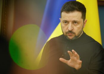 Νέα συνάντηση Ουκρανών, Ευρωπαίων και ΗΠΑ στο Λονδίνο την Τετάρτη – Ανοιχτός σε «διμερείς συνομιλίες» δηλώνει ο Πούτιν