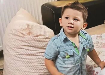 Απολογείται σήμερα ο βιολογικός πατέρας του 3χρονου Άγγελου που κακοποιήθηκε μέχρι θανάτου