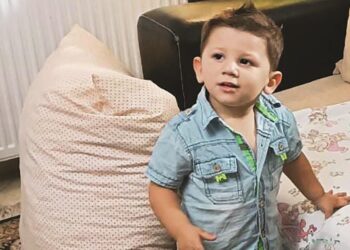 Στην ανακρίτρια ο βιολογικός πατέρας του – «Είχε να δει το παιδί 2 χρόνια» δήλωσε η δικηγόρος του