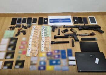 ΕΛ.ΑΣ.: Συμμορία απέσπασε πάνω από 170.000 ευρώ με ψεύτικες αγγελίες πώλησης αυτοκινήτων