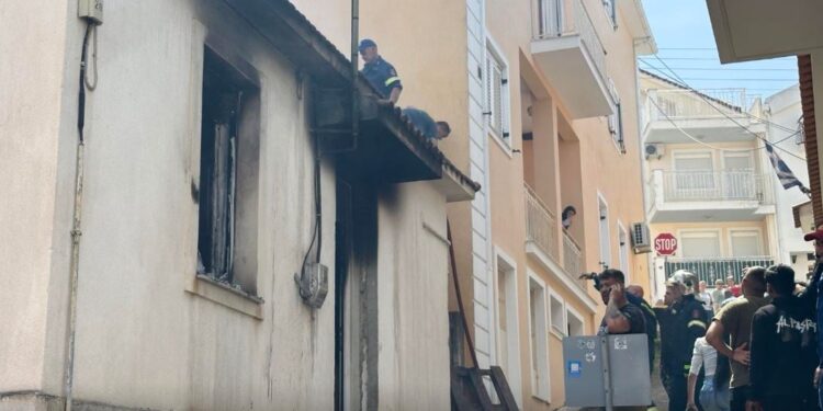 Κεφαλονιά: Διασωληνωμένο ένα παιδί από την φωτιά σε σπίτι στο Αργοστόλι