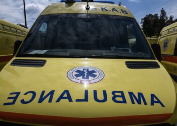 Συνελήφθησαν οι κηδεμόνες του 15χρονου που τραυματίστηκε από ρίψη φωτοβολίδας