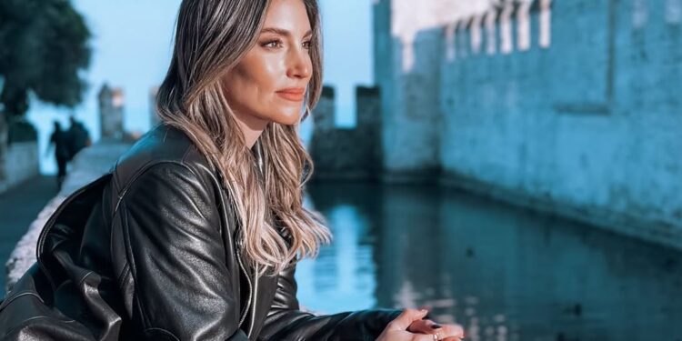 Αθηνά Οικονομάκου: Η μάχη των πρώην