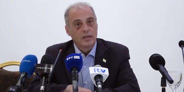 Μία κυβέρνηση που ληστεύει τους πολίτες για να χρηματοδοτεί ολιγάρχες, είναι επικίνδυνη