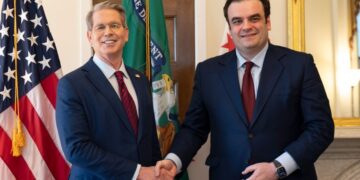 Κ. Πιερρακάκης: Συνάντηση υπουργό Οικονομικών των ΗΠΑ