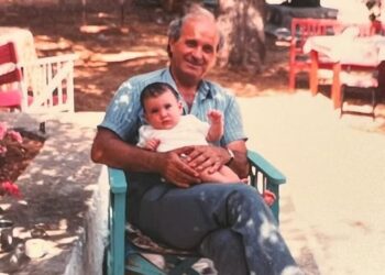 Αναγνωρίζετε το μωράκι της φωτογραφίας;