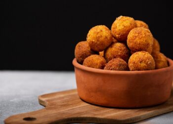 Συνταγή για νόστιμες πατατοκροκέτες