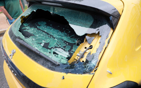 Δολοφονία στο Χαλάνδρι: Από καθαρή τύχη γλύτωσε διερχόμενη οδηγός από το σημείο της εκτέλεσης – Σφαίρα καρφώθηκε στο αυτοκίνητό της