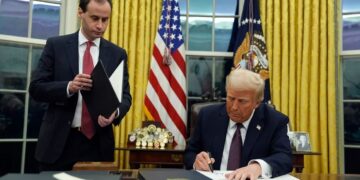 Οι δασμοί του Τραμπ και οι φόβοι για ντόμινο