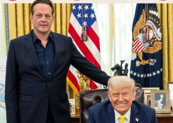 Βινς Βον: Σάλος στα social media για τη φωτογραφία με τον Τραμπ στον Λευκό Οίκο