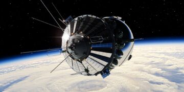 Ρωσικός δορυφόρος που συνδέεται με πρόγραμμα πυρηνικών όπλων φαίνεται να περιστρέφεται εκτός ελέγχου