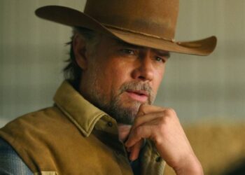 Αποκαλύπτει γιατί έφυγε από το Χόλιγουντ για να ζήσει σε απομακρυσμένο δάσος