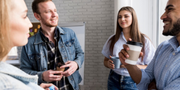 Οι 7 φράσεις που φαίνονται ευγενικές, αλλά στην πραγματικότητα κρύβουν θυμό