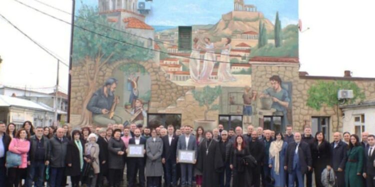 Ομογένεια: Ακτινοβολεί η νέα στέγη Ελληνικής Εθνικοπολιτιστικής Αυτόνομης Κοινότητας «Ρωμιοσύνη»