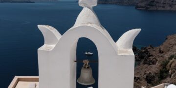 Εορτολόγιο – Μεγάλη Δευτέρα: Σε ποιον είναι αφιερωμένη η μέρα