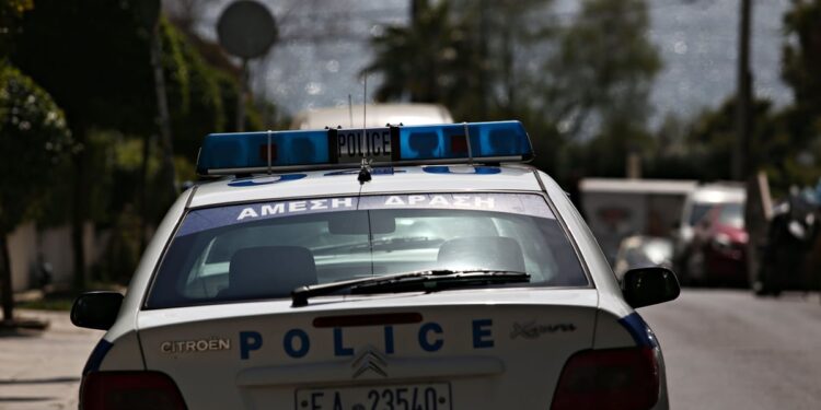 Συνελήφθη 84χρονος που κατηγορείται ότι ασέλγησε σε 7χρονη