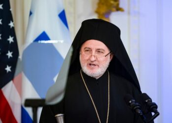 Αδελφοκτόνος παροξυσμός ο πόλεμος στην Ουκρανία