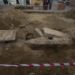 Ανακαλύφθηκαν τυχαία τεφροδόχοι και ανθρώπινα οστά σε αρχαία ελληνική πόλη κατά τη διάρκεια οδικών έργων