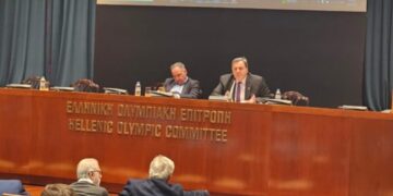 Δίνει 750.000 ευρώ στις ομοσπονδίες για πρόσληψη προπονητών