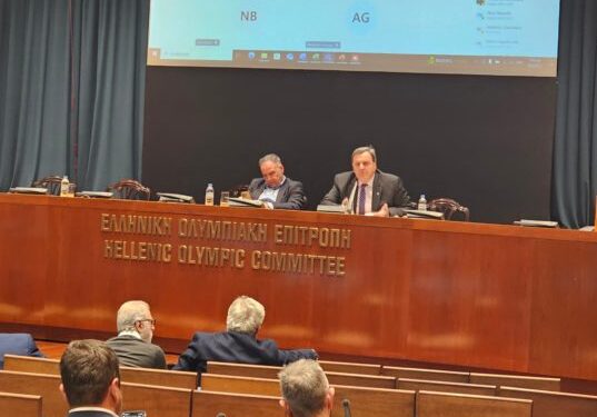 Δίνει 750.000 ευρώ στις ομοσπονδίες για πρόσληψη προπονητών