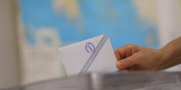 Οι απογοητευμένοι ψηφοφόροι και η προσπάθεια για… επανασύνδεση