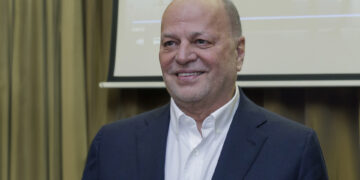 Το γ’ τρίμηνο 2025 ο πιο πιθανός χρόνος για εισαγωγή της Metlen στο LSE