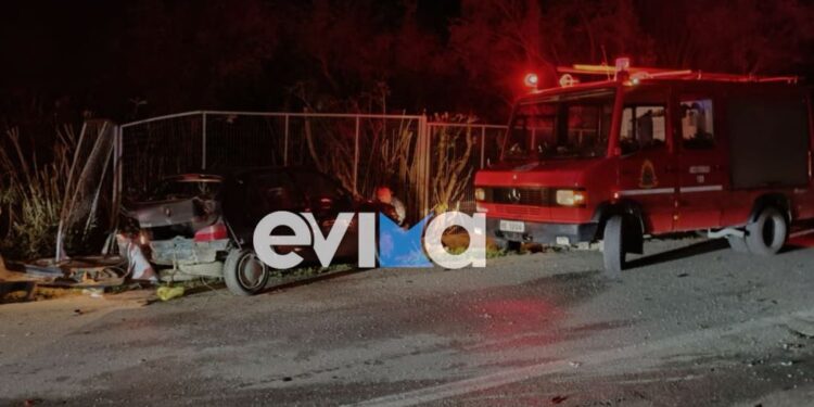 Εύβοια: Σφοδρή σύγκρουση δύο αυτοκινήτων