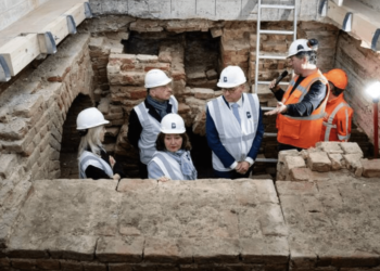 Αρχαιολόγοι ανακάλυψαν μία υπόγεια δομή του 13ου αιώνα κατά τη διάρκεια έργων ανακαίνισης