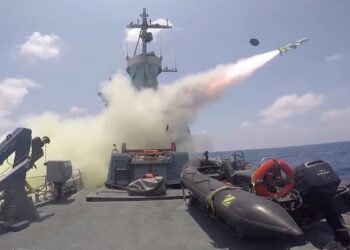 Κοινή στρατιωτική επιχείρηση Βρετανίας – ΗΠΑ κατά των Χούθι στην Υεμένη