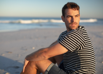 Τα 7 χαρακτηριστικά των ανθρώπων που είναι εύκολο να τους ερωτευτείς, αλλά δύσκολο να τους κρατήσεις στη ζωή σου