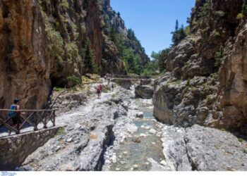 Ολοκληρώθηκε με επιτυχία η επιχείρηση διάσωσης Ολλανδού στο φαράγγι της Σαμαριάς