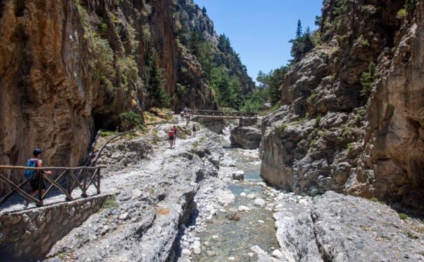 Ολοκληρώθηκε με επιτυχία η επιχείρηση διάσωσης Ολλανδού στο φαράγγι της Σαμαριάς