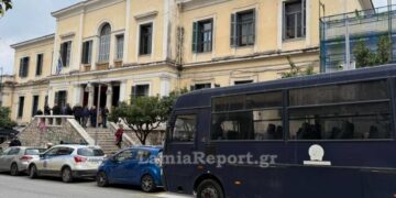 Ελεύθεροι με περιοριστικούς όρους οι δύο εμπλεκόμενοι για την αιματηρή συμπλοκή με πυροβολισμούς 
