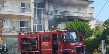 Θεσσαλονίκη: Συναγερμός στην Πυροσβεστική για φωτιά σε διαμέρισμα στην Πυλαία