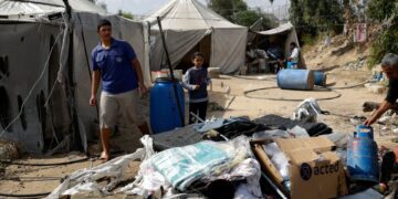 Εξαντλήθηκαν όλα τα αποθέματα τροφίμων