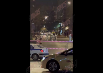 Εικόνες λίγο μετά την έκρηξη στα γραφεία της Hellenic Train