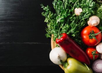 Το Νο1 λαχανικό που είναι πλούσιο σε θρεπτικά συστατικά και προστατεύει την υγεία της, σύμφωνα με καρδιολόγο