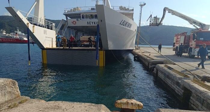 Ηγουμενίτσα: Βλάβη παρουσίασε ο καταπέλτης πλοίου