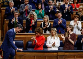 Τριγμούς προκαλεί στον κυβερνητικό συνασπισμό ένα συμβόλαιο αγοράς πυρομαχικών από ισραηλινή εταιρεία