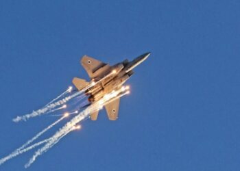 Μήνυμα προς την Τουρκία οι αεροπορικές επιδρομές στη Συρία