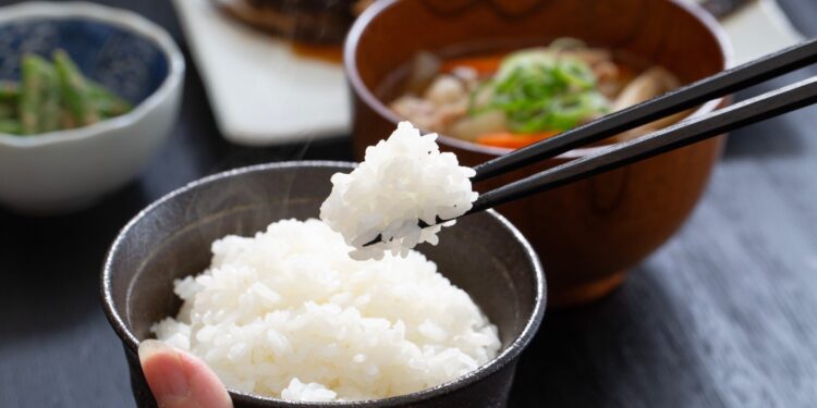 Εισάγει σιτηρά από τη Νότια Κορέα για πρώτη φορά μετά από 25 και πλέον χρόνια