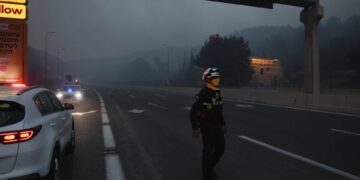 Νετανιάχου: Προειδοποιεί για τον κίνδυνο επέκτασης των πυρκαγιών στην Ιερουσαλήμ