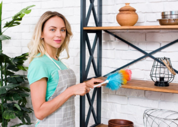 Οι άνθρωποι που καθαρίζουν όταν είναι αγχωμένοι, έχουν συνήθως αυτά τα 8 χαρακτηριστικά