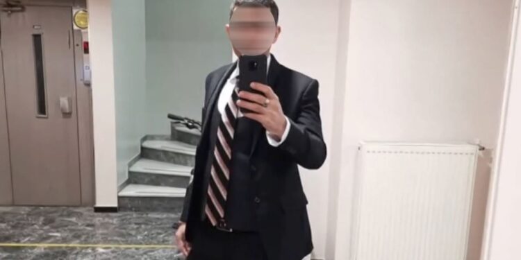 Δολοφονία στην Καλλιθέα: «Άκουσα πυροβολισμούς, κατέβηκα και τον είδα νεκρό» είπε η σύζυγος του 42χρονου