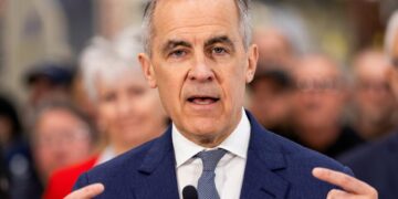 Οι υποψήφιοι για τις εκλογές κάνουν τις τελικές παρεμβάσεις υπό τη σκιά της τραγωδίας στο Βανκούβερ