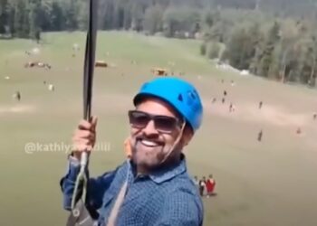 Τουρίστας κατέγραψε κατά λάθος την επίθεση στο Κασμίρ (βίντεο)