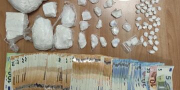 Συνελήφθη αλλοδαπός που είχε σε «καβάτζα» πάνω από 1,6 κιλά κοκαΐνης – ΦΩΤΟ
