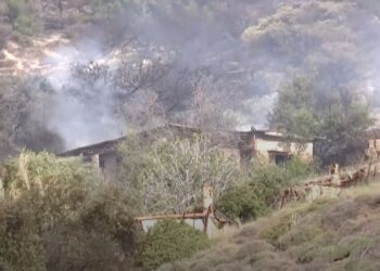 Αναζωπύρωση της φωτιάς στην Κερατέα