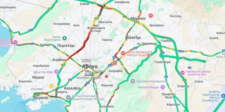 «Κόκκινος» ο Κηφισός, χαμηλές ταχύτητες σε Κηφισίας και κέντρο – Δείτε LIVE πού υπάρχουν προβλήματα